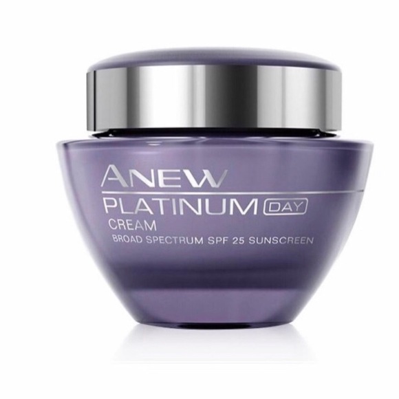 ANEW BUNDLE OF 2 DAY CREAM SPF 25 & EYE ,LIP CREAM - Picture 7 of 9